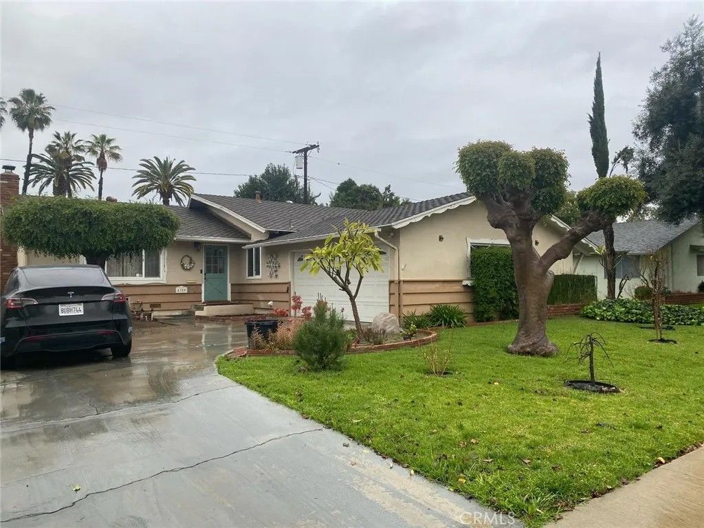 Photo of 4389 Beverly Court, Riverside, CA 92506 (MLS # OC25279731)
