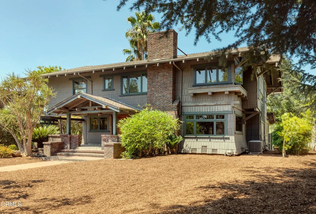 309 Oaklawn Avenue