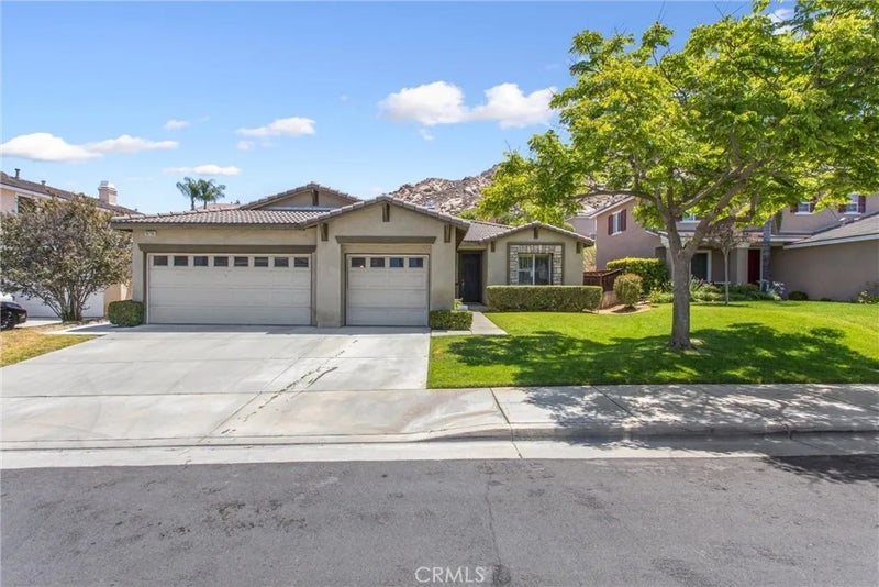 16796 Colt Way