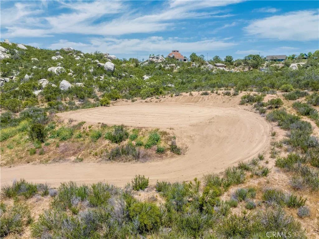 Photo of 712 Rolling Hills, Aguanga, CA 92536 (MLS # SW26087935)