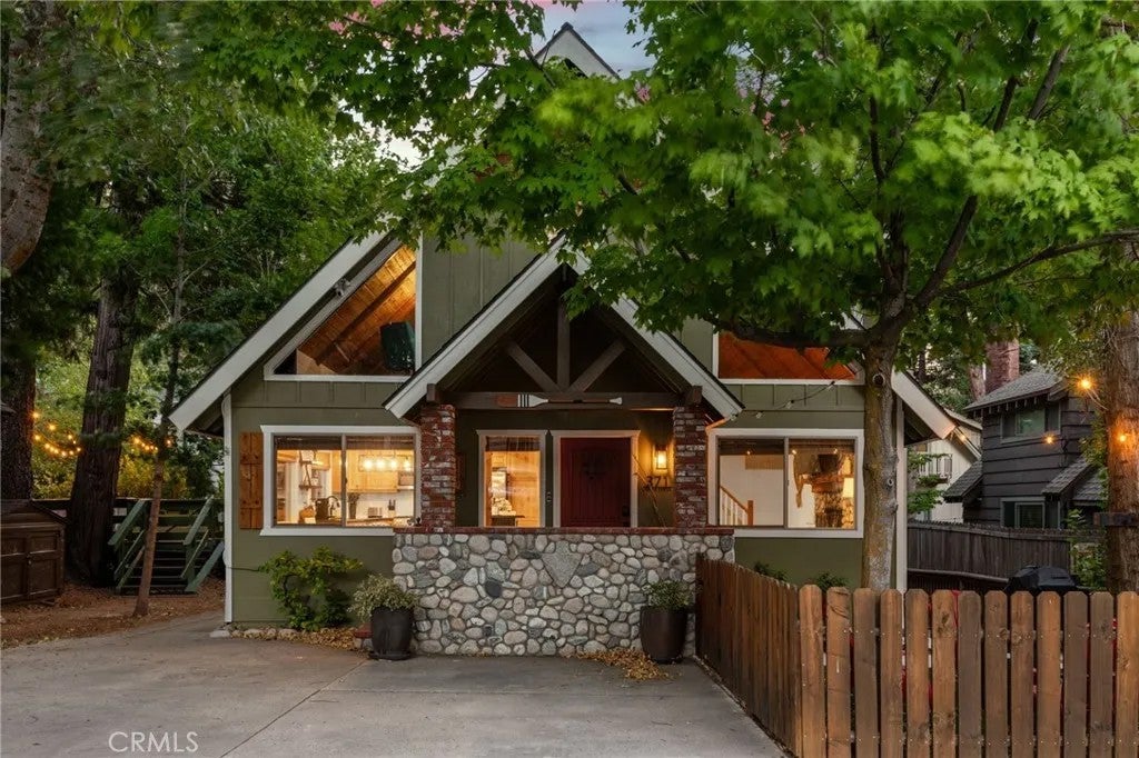 371 Maple Drive