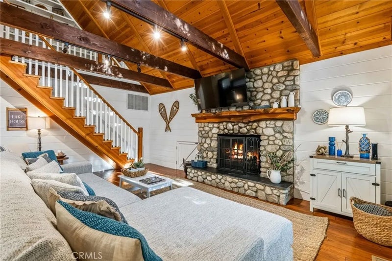371 Maple Drive