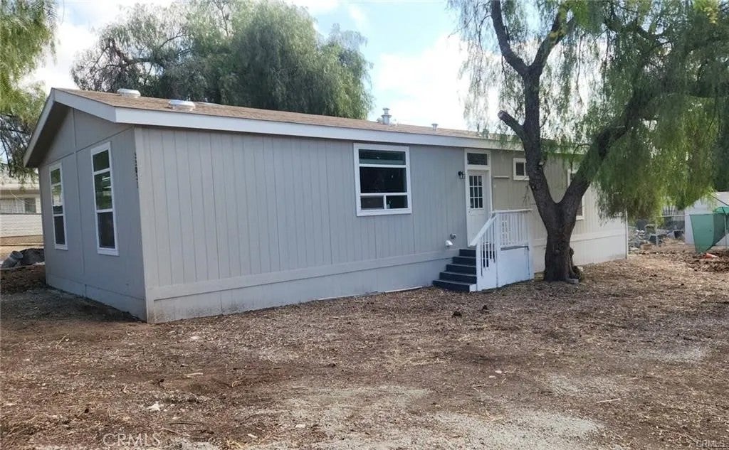 Photo of 33031 Catlin Ave, Hemet, CA 92545 (MLS # IG26204831)