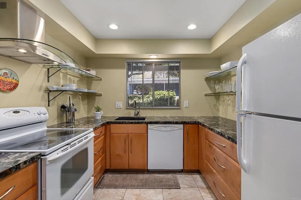 1948 Fairway Circle Drive