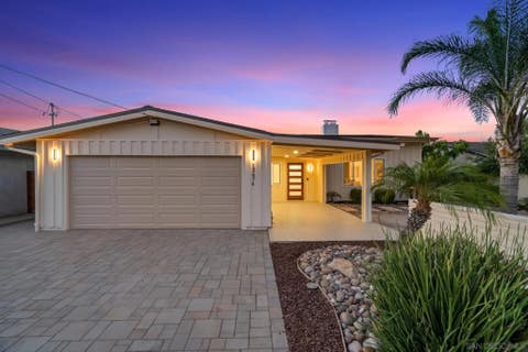 Photo of 12674 Metate Ln, Poway, CA 92064 (MLS # 260020756)