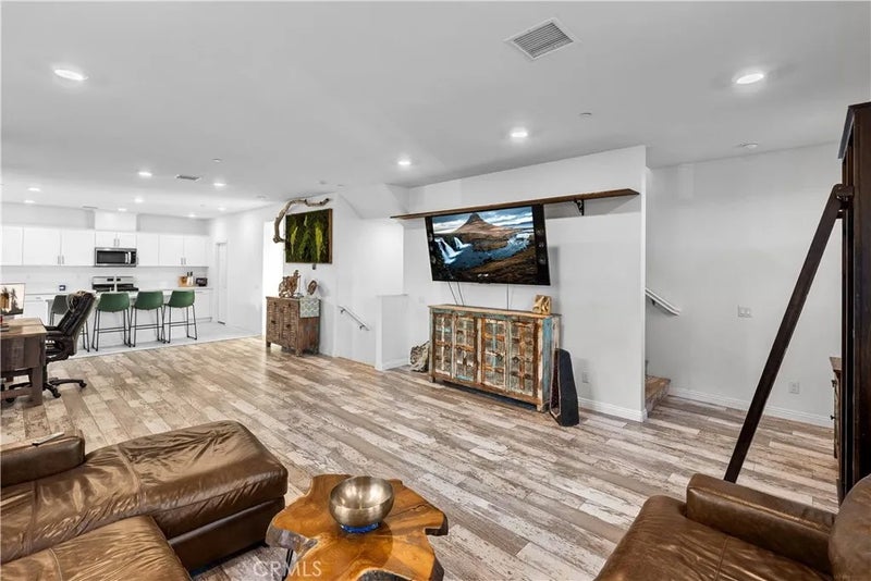 1751 Apricot Tree Place