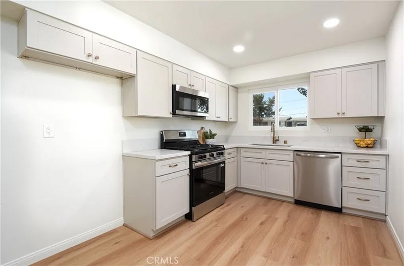 26406 Cherry Hills