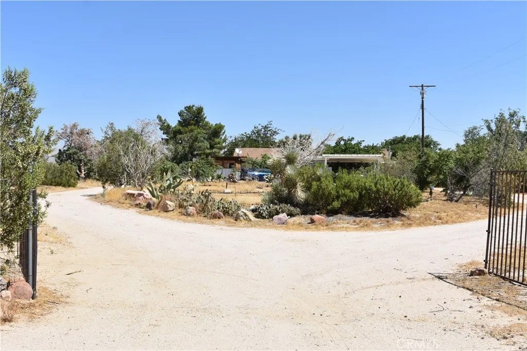 6293 Backus Road