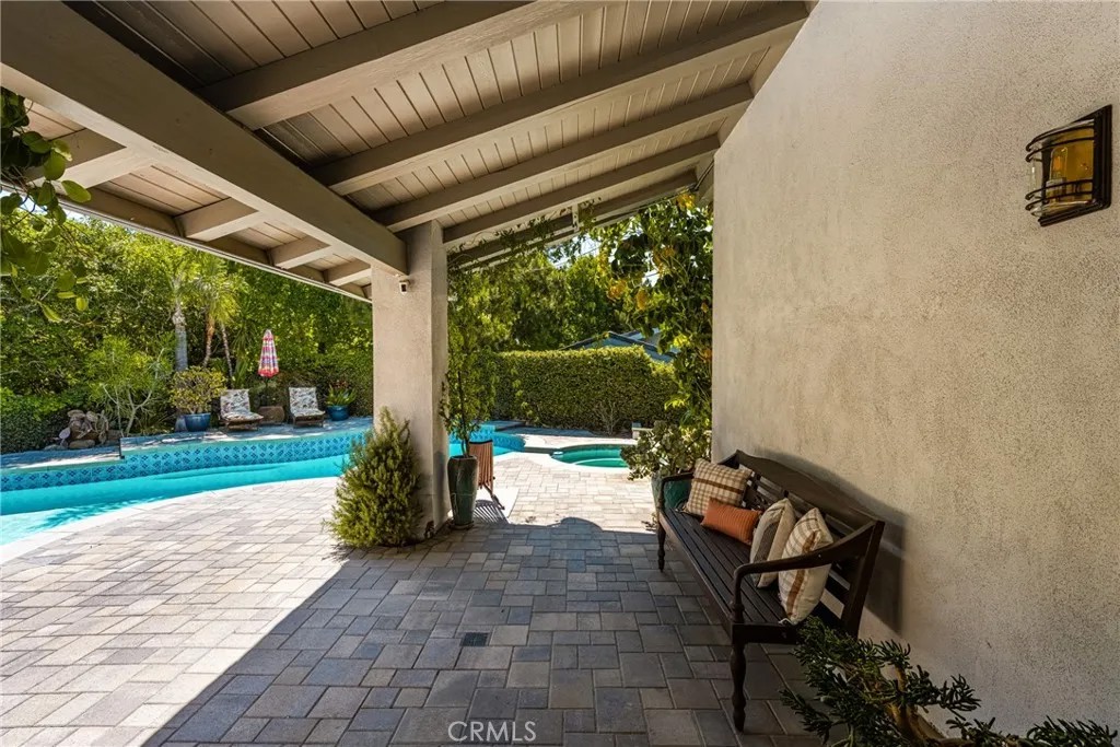 10721 Equestrian Drive