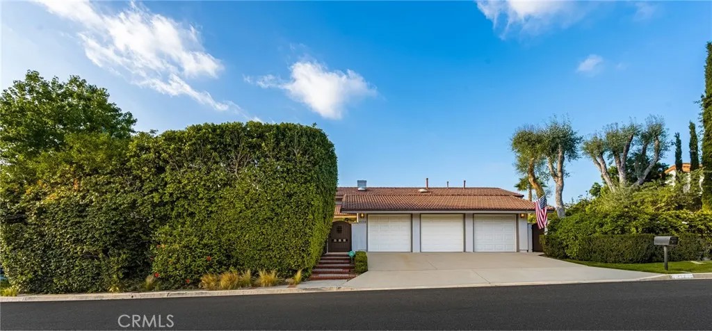 10721 Equestrian Drive
