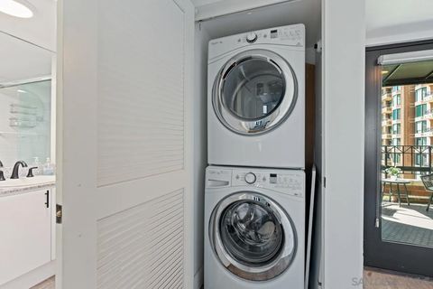 Tiny photo for 500 W Harbor Dr #624, San Diego, CA 92101 (MLS # 250027997)