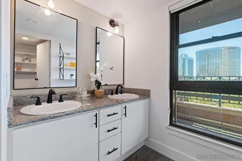 Tiny photo for 500 W Harbor Dr #624, San Diego, CA 92101 (MLS # 250027997)