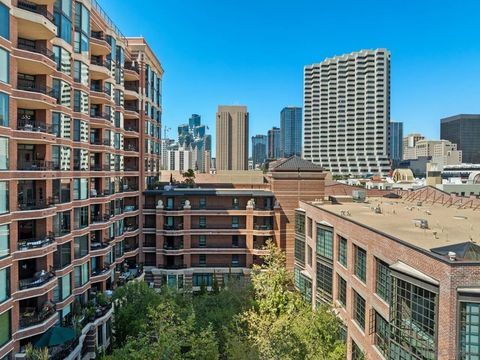 Tiny photo for 500 W Harbor Dr #624, San Diego, CA 92101 (MLS # 250027997)