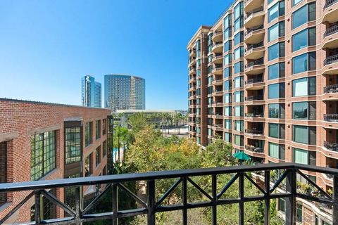 Tiny photo for 500 W Harbor Dr #624, San Diego, CA 92101 (MLS # 250027997)