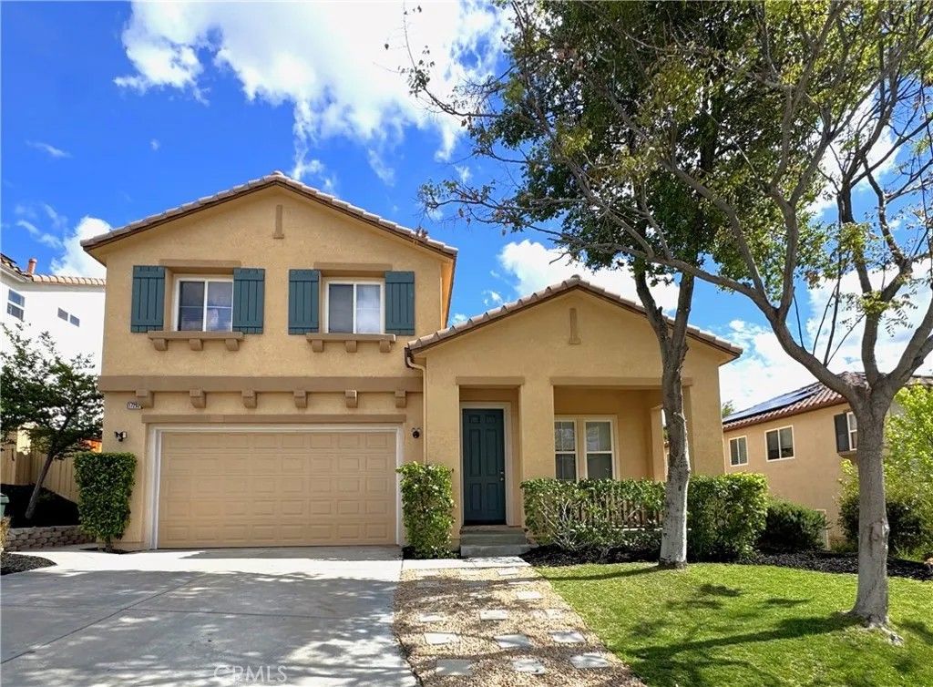 Photo of 17292 Sierra Sunrise Lane, Canyon Country, CA 91387 (MLS # CV26066635)