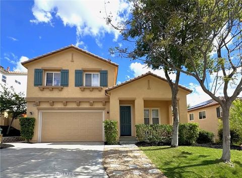 Photo of 17292 Sierra Sunrise Lane, Canyon Country, CA 91387 (MLS # CV26066635)
