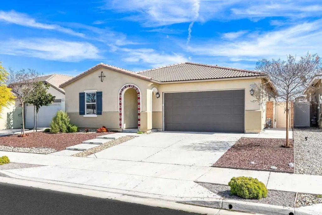 Photo of 2409 Tulip Dr, Perris, CA 92570 (MLS # NDP2604045)