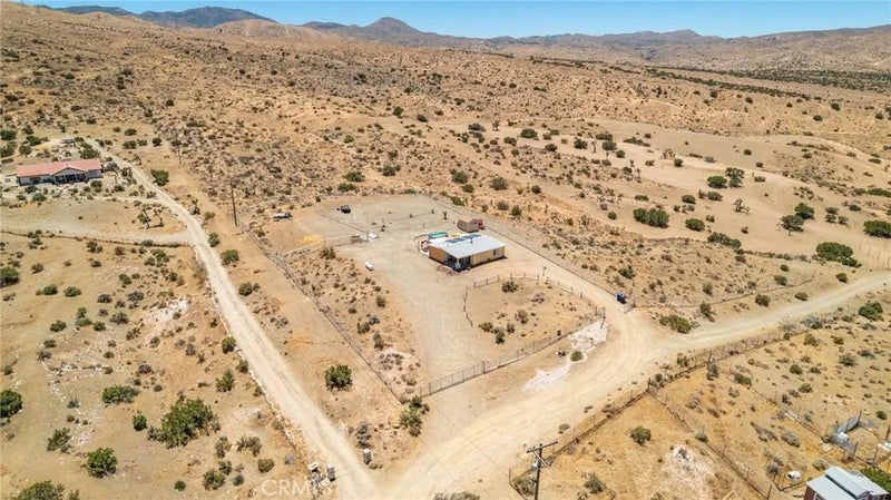 25333 Valley View