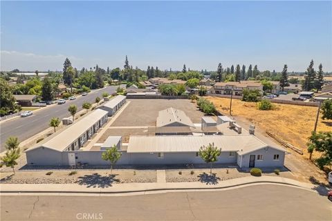 638 W Kern Dinuba CA 93618