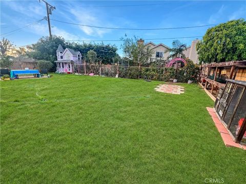 Tiny photo for 12591 Charloma Dr, Tustin, CA 92780 (MLS # OC25270776)