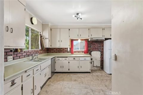 Tiny photo for 1550 E Puente Ave, West Covina, CA 91791 (MLS # AR25247782)