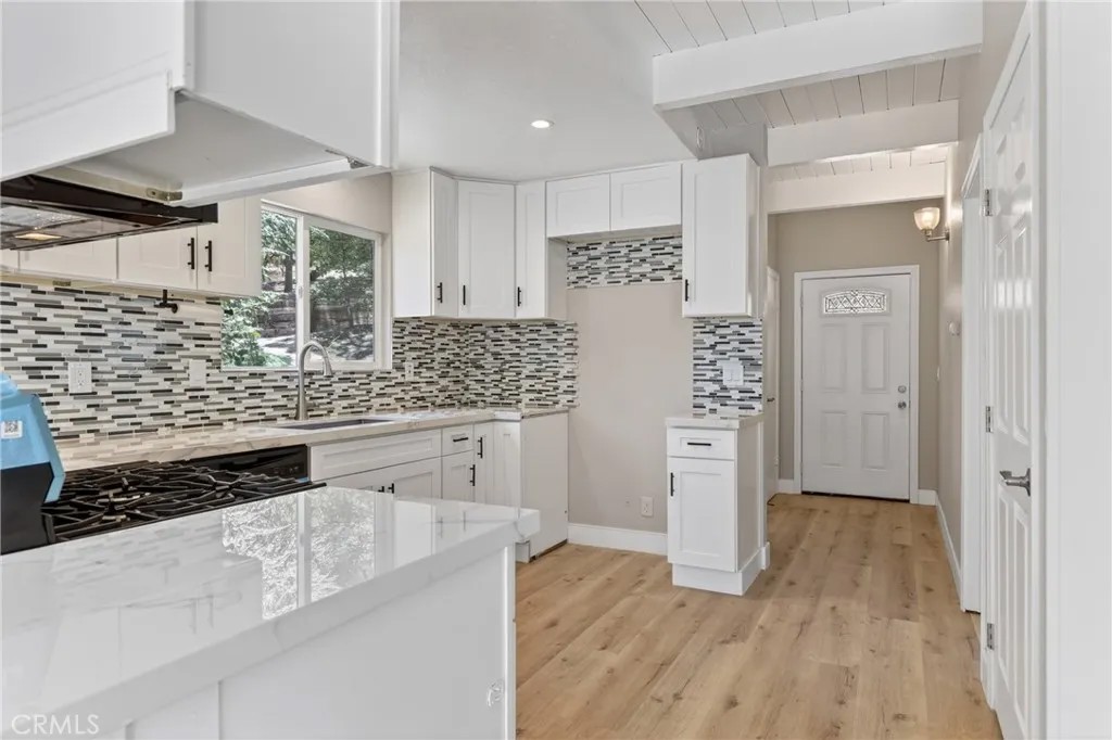1106 Grass Valley Rd