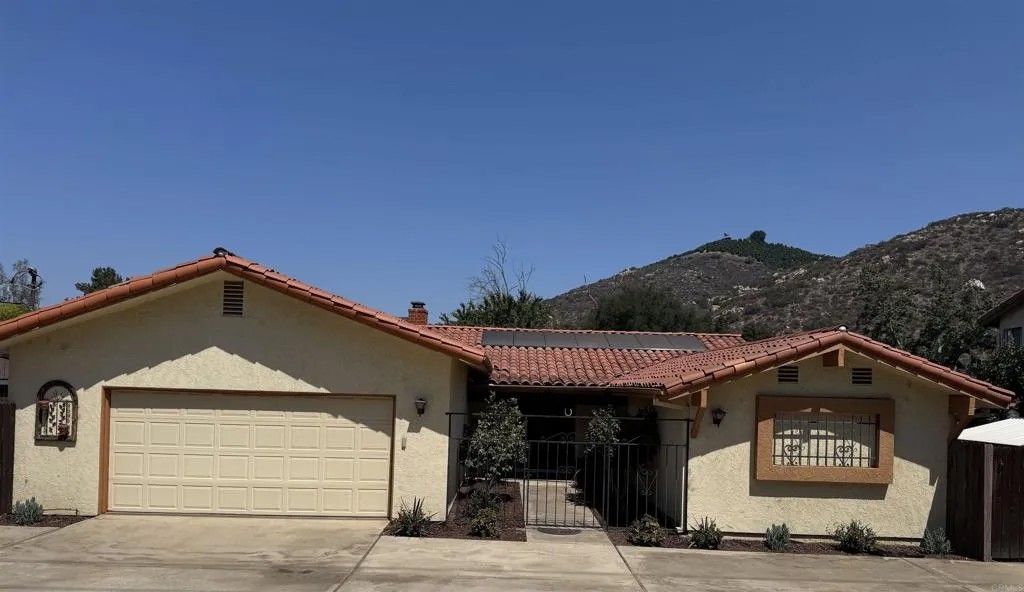 Photo of 9168 Old Castle Road, Valley Center, CA 92082 (MLS # NDP2511562)