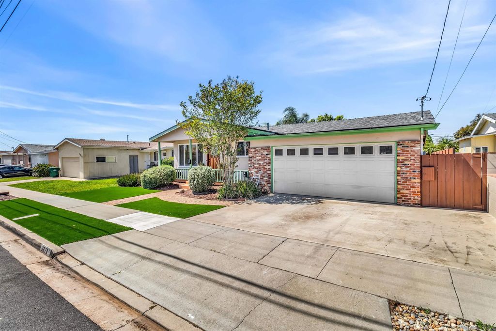 Photo of 3878, San Diego, CA 92111 (MLS # 260007467)