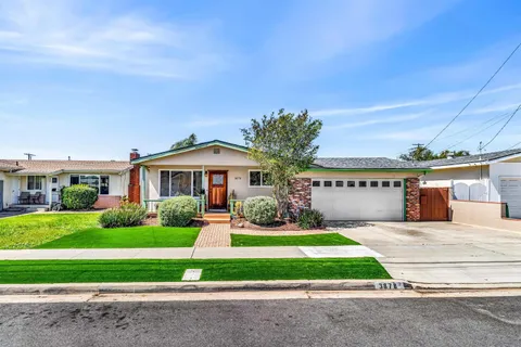 3878 Armstrong St, San Diego, CA 92111 - #: 260007467