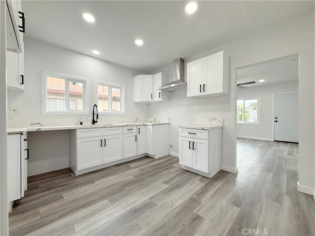 445 E 119th Street