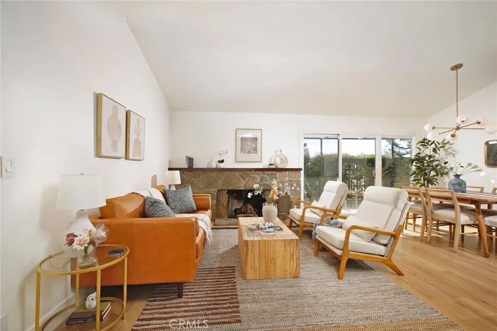 Photo of 1465 Washburn Road, Pasadena, CA 91105 (MLS # SR26015618)