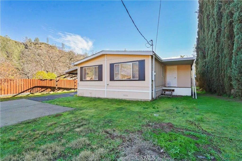 Photo of 16700 Fox Way, Clearlake Oaks, CA 95423 (MLS # LC25279495)