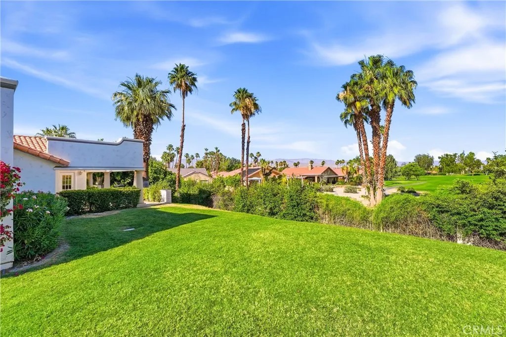 128 Desert Falls Drive East
