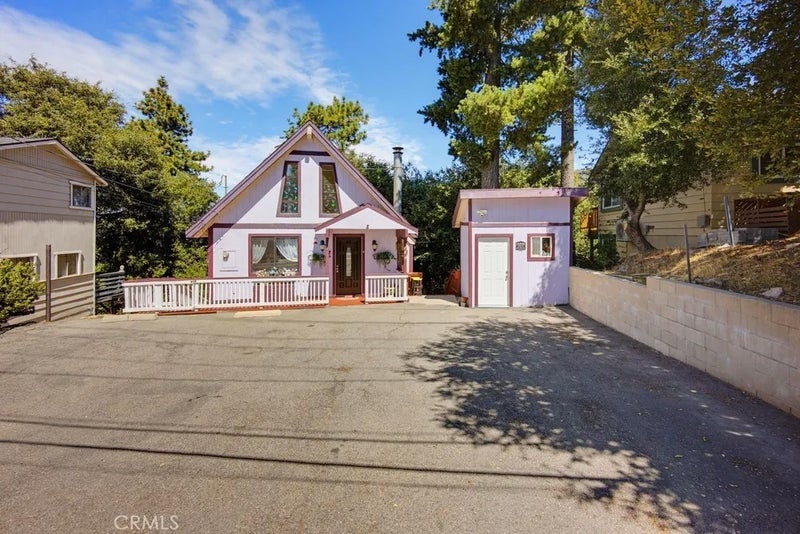789 Arosa Drive