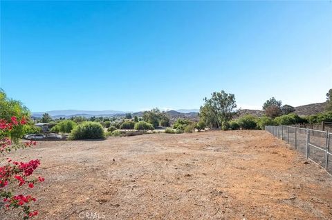 Tiny photo for 27875 Goetz Rd, Menifee, CA 92587 (MLS # CV25252638)