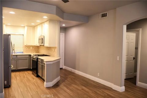 64 Via Contento Rancho Santa Margarita CA 92688