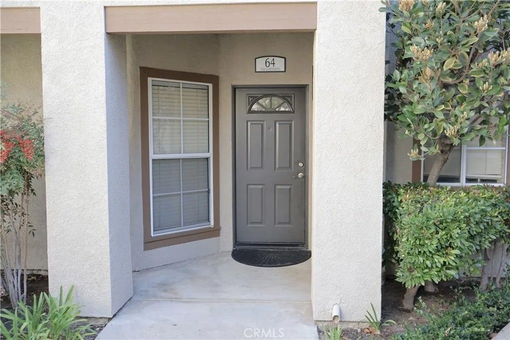 Photo of 64 Via Contento, Rancho Santa Margarita, CA 92688 (MLS # PW26055565)