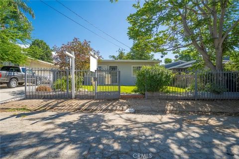 Tiny photo for 2137 Pepper Drive, Highlands, CA 92346 (MLS # IG25251703)