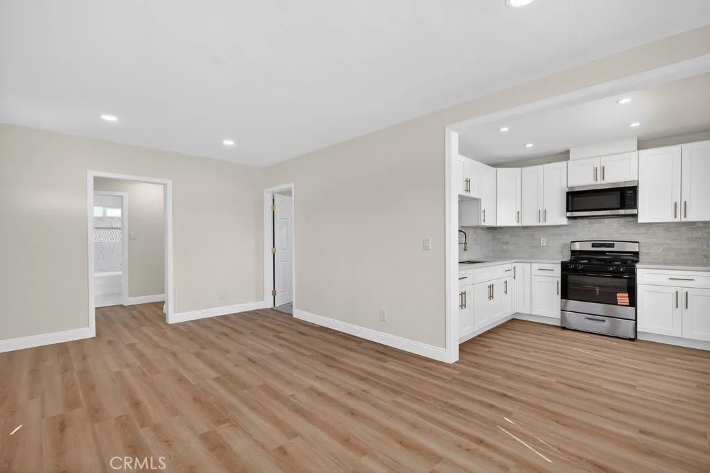 1202 W 11th