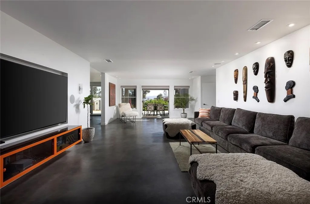 24852 Buckboard Lane