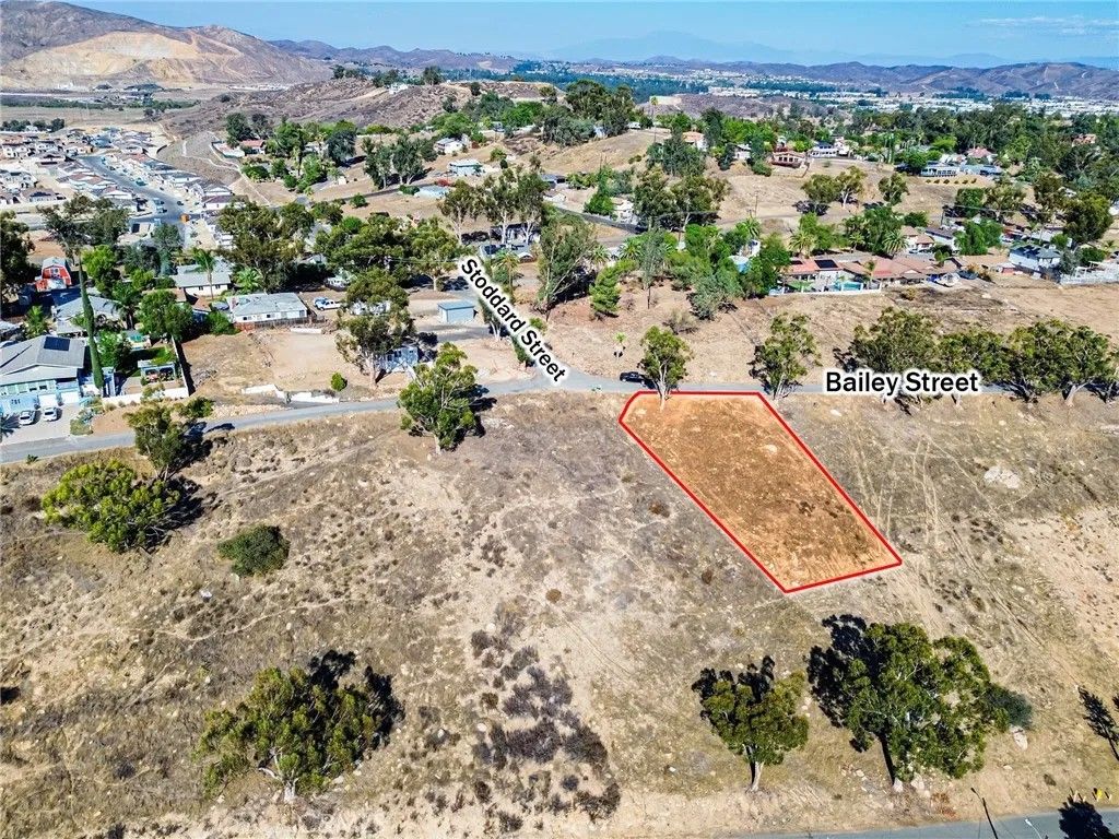 Photo of 16374 Bailey, Lake Elsinore, CA 92530 (MLS # OC26097345)