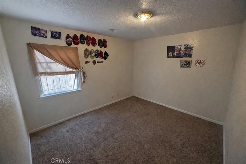 2032 W 77th St