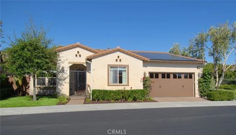 Photo of 5 Diseno St, Rancho Mission Viejo, CA 92694 (MLS # OC25240205)