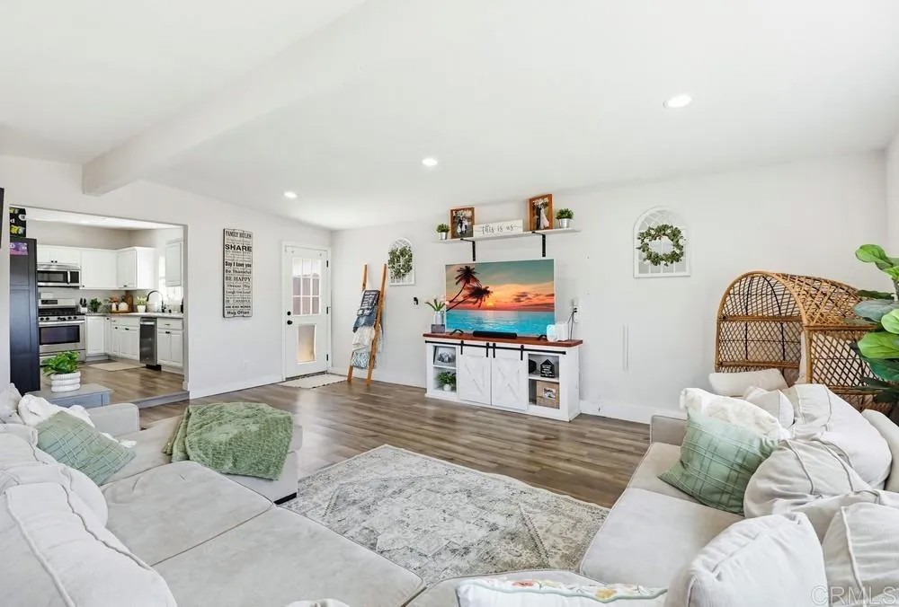 1451 Louden Lane