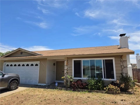 Photo of 2051 Weathervane Avenue, Escondido, CA 92027 (MLS # SW26224265)