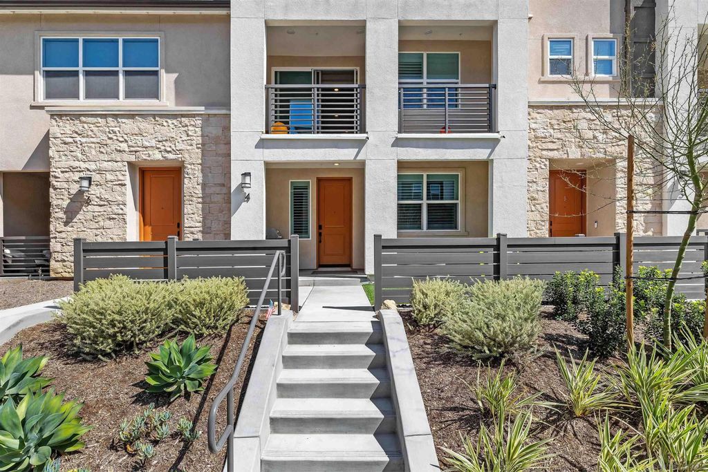 Photo of 782 Vada St #4, Chula Vista, CA 91911 (MLS # 250040516)