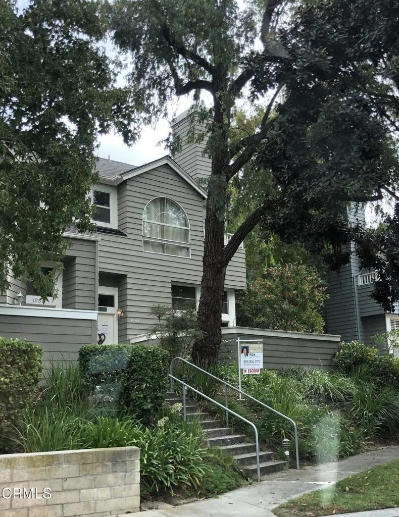 1044 Gilbert Lane