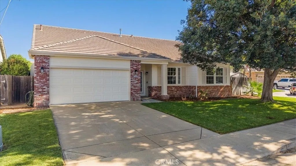929 Opal Court