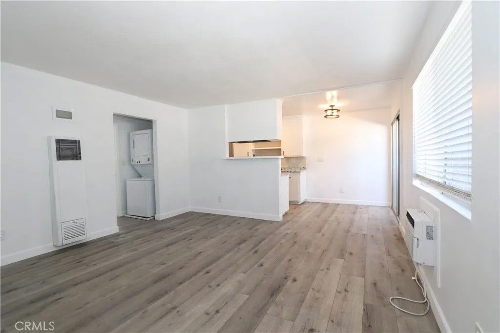 Photo of 460 Vista Avenue #B, Pasadena, CA 91107 (MLS # CV26085204)