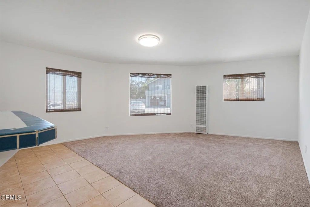 Photo of 387 Highland Drive, Oxnard, CA 93035 (MLS # V1-32826)